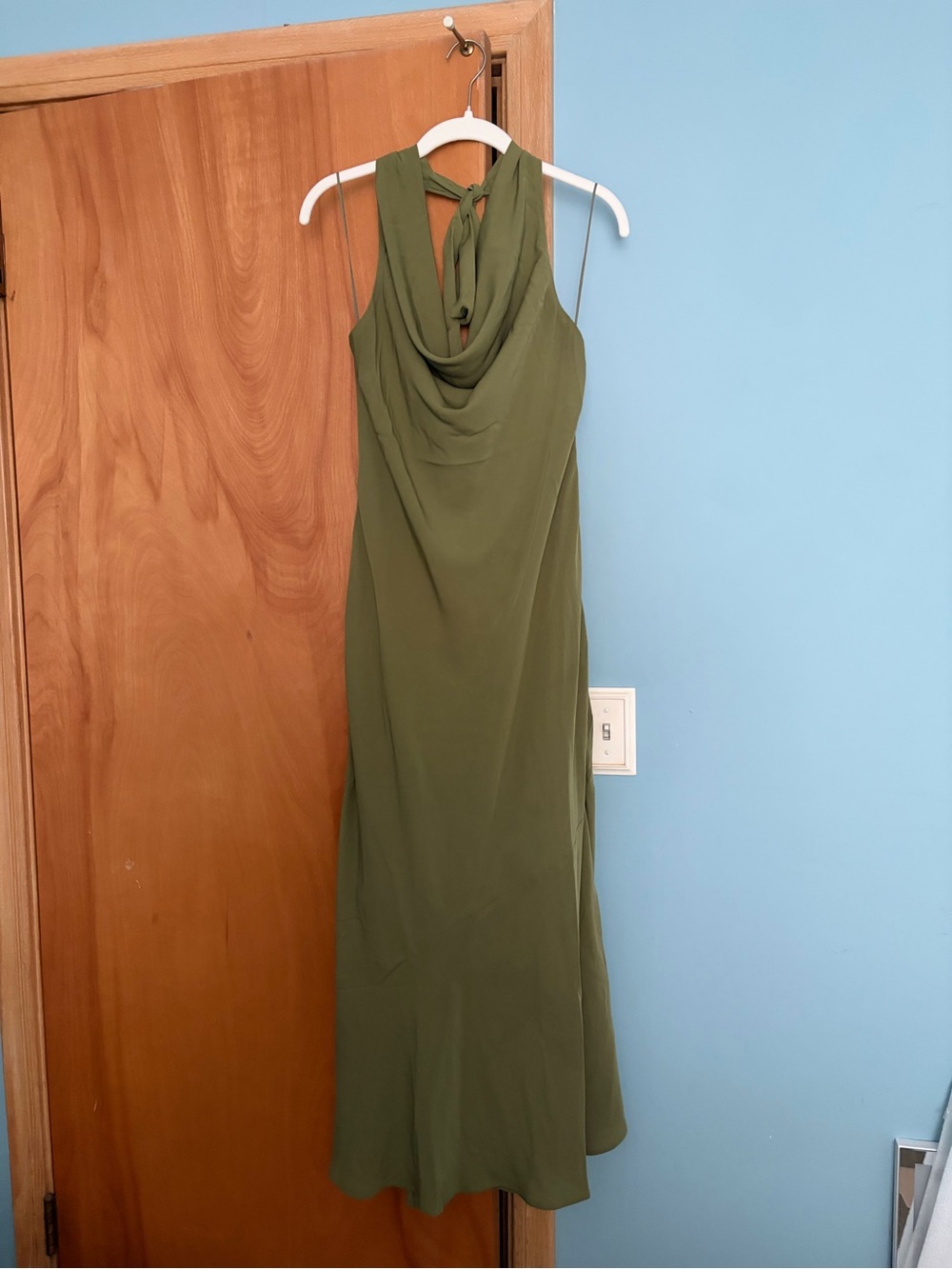 Abercrombie & Fitch Cowl Halter Maxi Dress